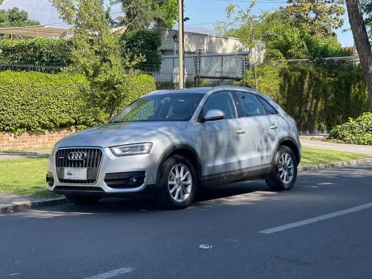 Audi Q3 2.0 TDI S tronic quattro 2013