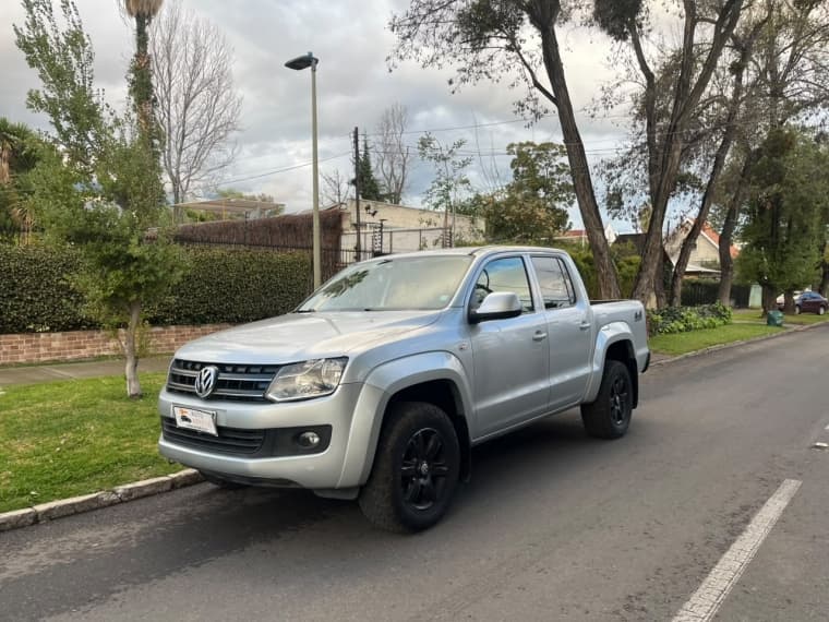 Volkswagen Amarok Trendline 2.0 TDI 180 hp 2015